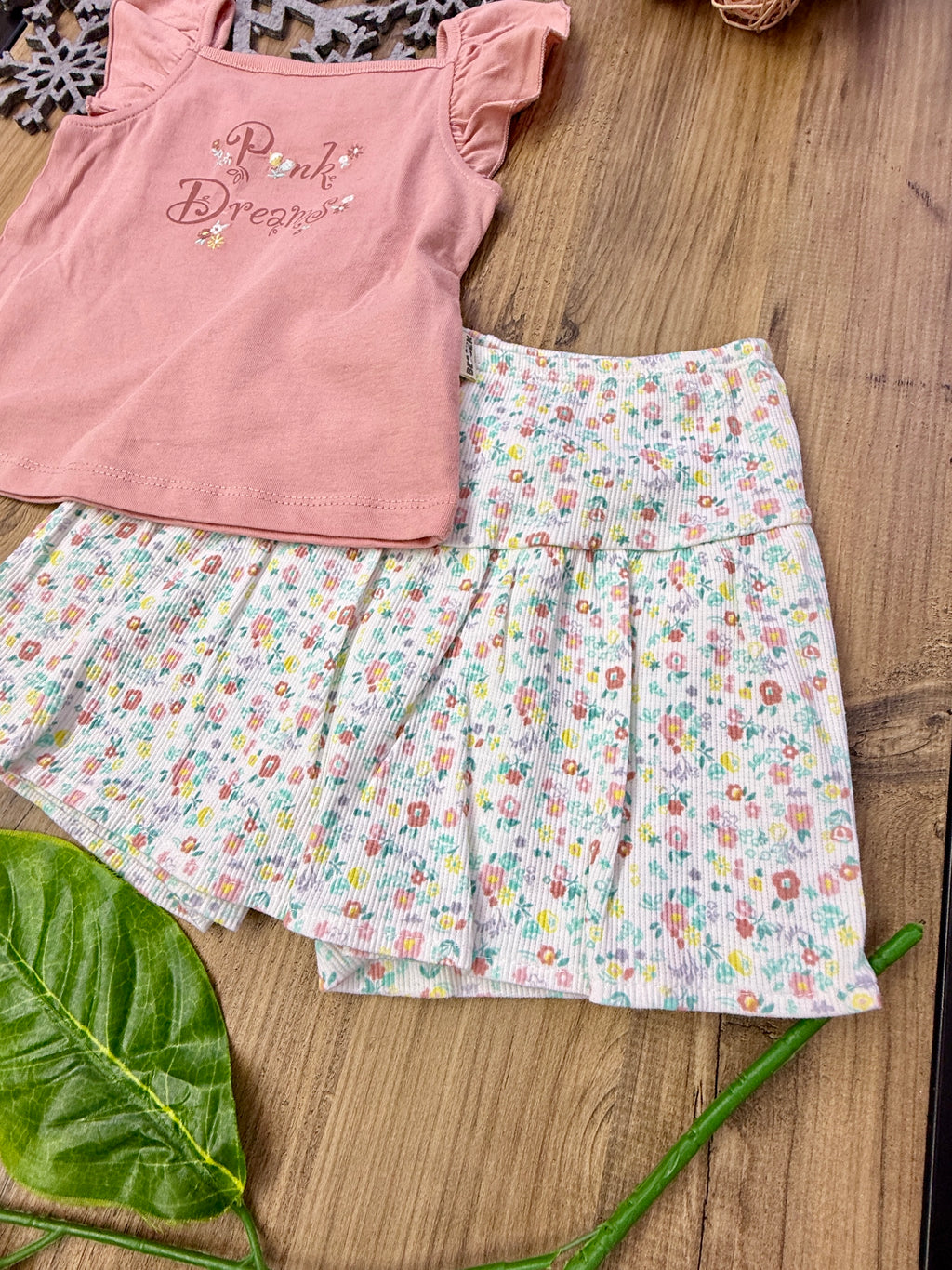 Bebbek Pembe Çiçekli Şortlu Takım