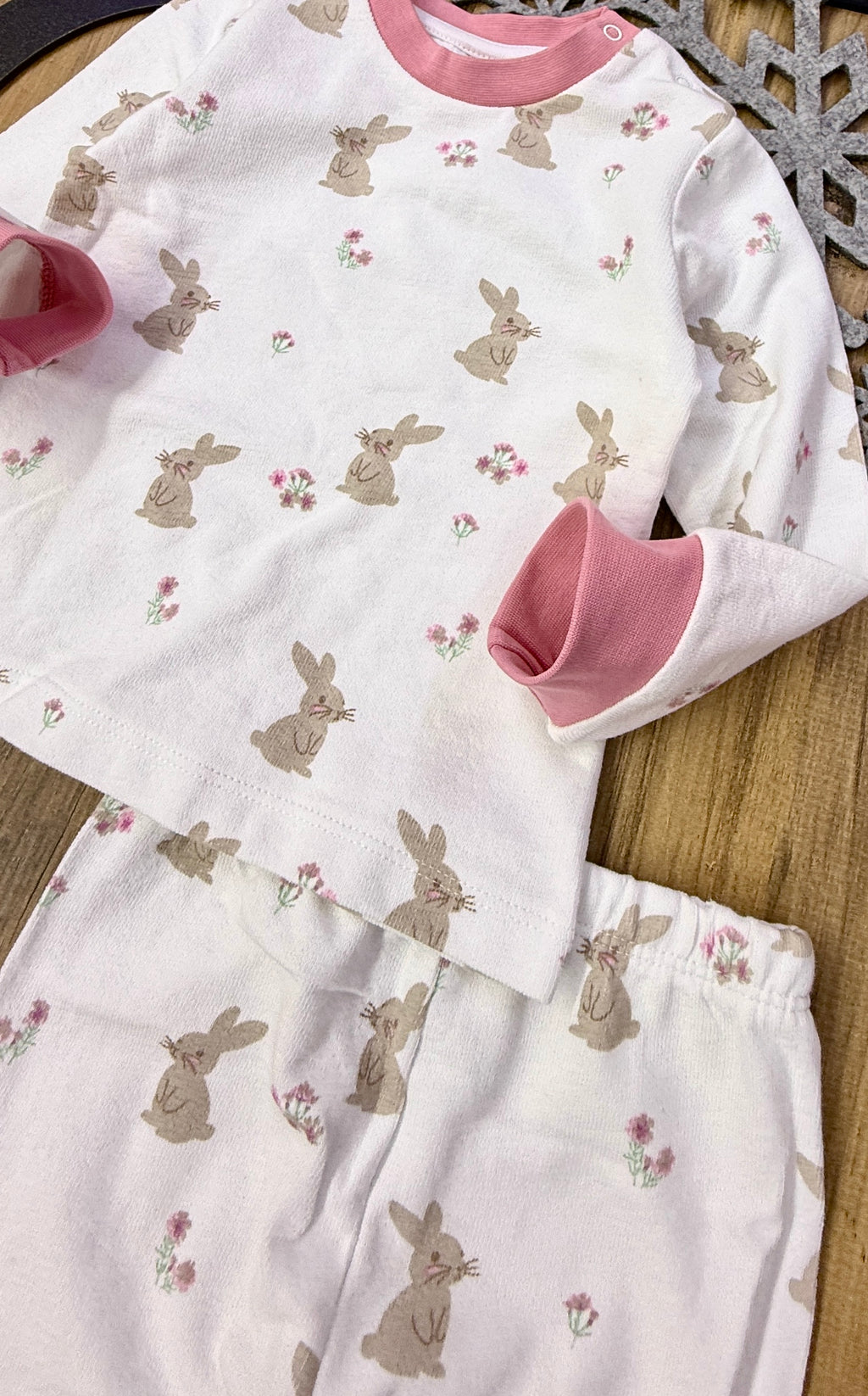 Kız Bebek Tavşan Desenli Baharlık Kışlık Pijama Takımı Yumuşacık Esnek Rahat Kumaş